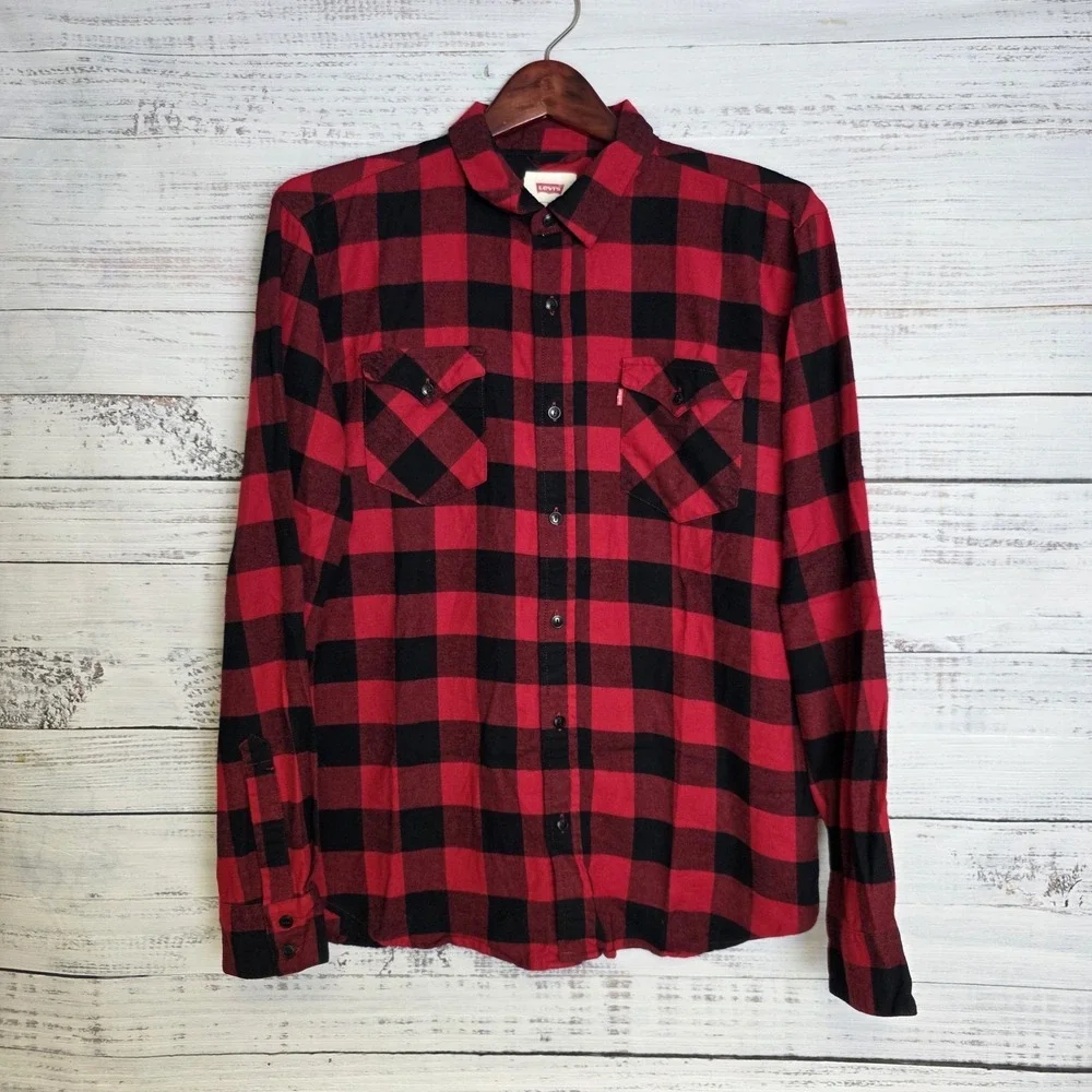 Levi's Red & Black Buffalo Plaid Flannel Shirt Medium Long Sleeve‎ Button Up